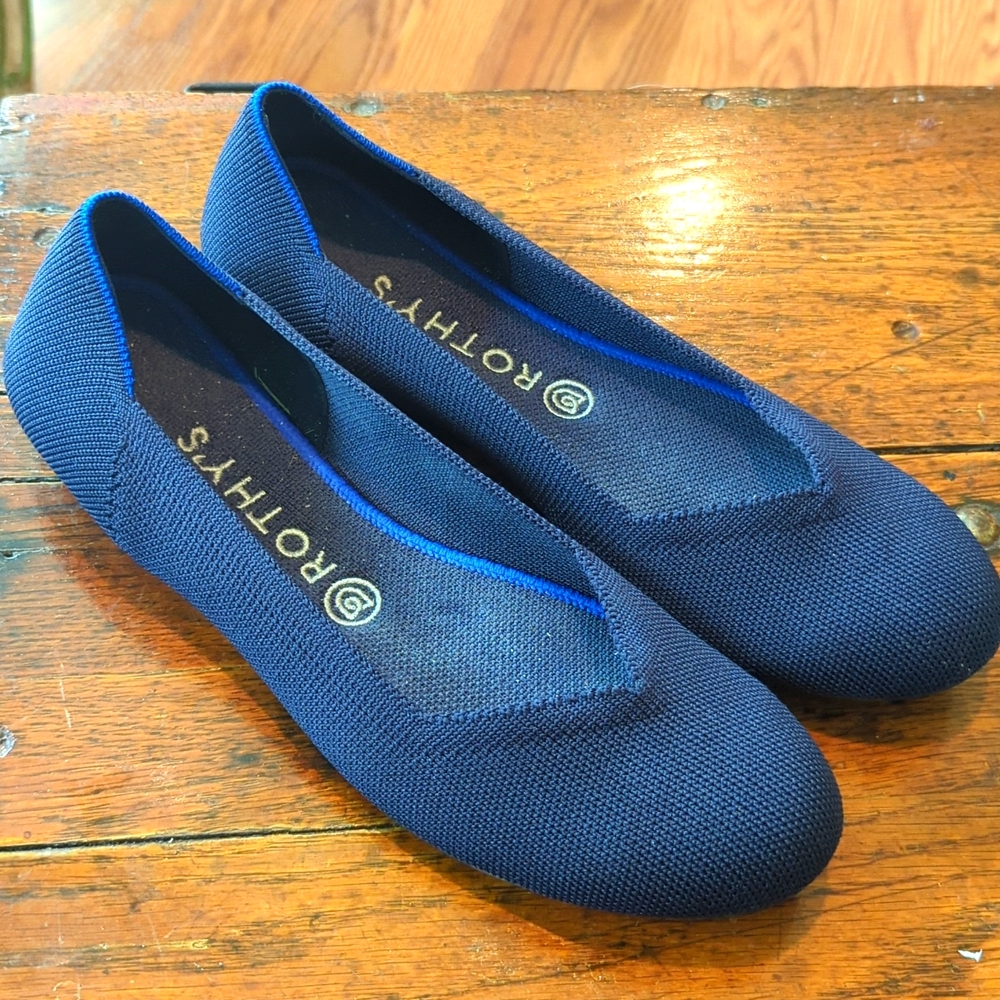 Navy Rothy